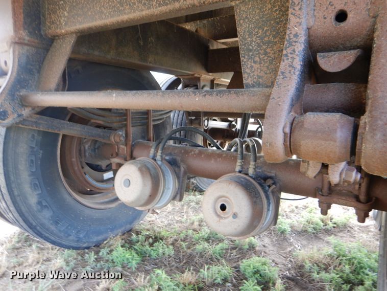 image for item DC5097 2001 Maurer double hopper grain trailer