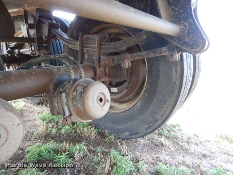 image for item DC5097 2001 Maurer double hopper grain trailer