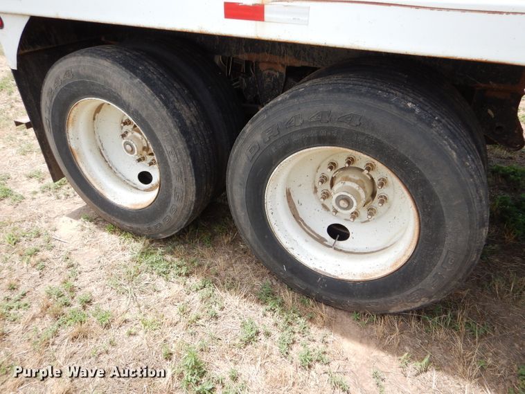 image for item DC5097 2001 Maurer double hopper grain trailer