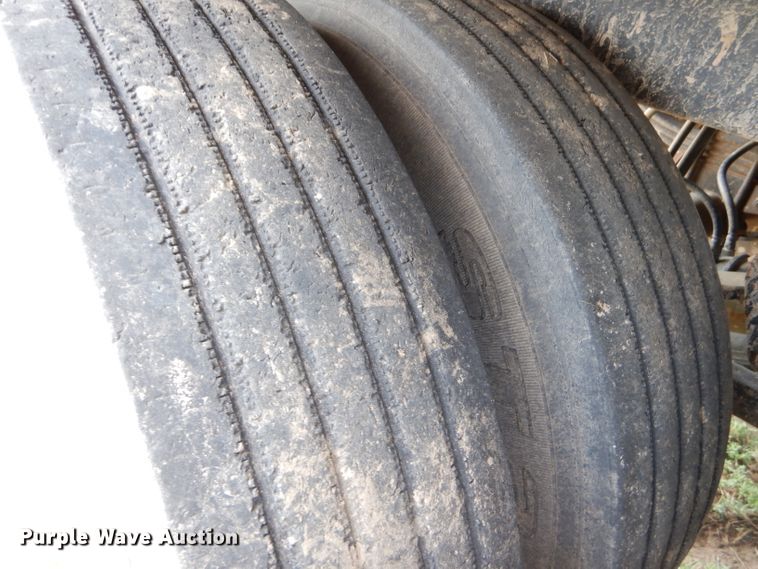 image for item DC5097 2001 Maurer double hopper grain trailer