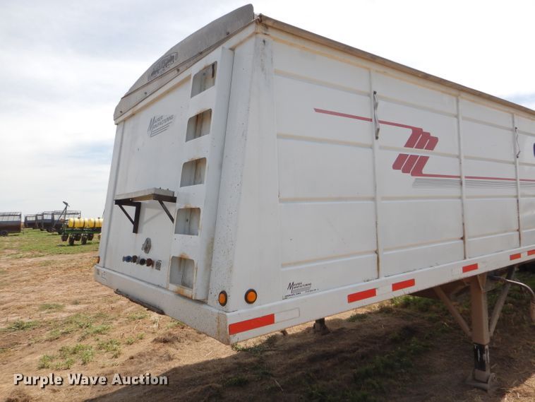 image for item DC5098 2001 Maurer double hopper bottom grain trailer