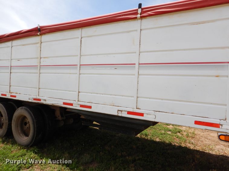 image for item DC5098 2001 Maurer double hopper bottom grain trailer