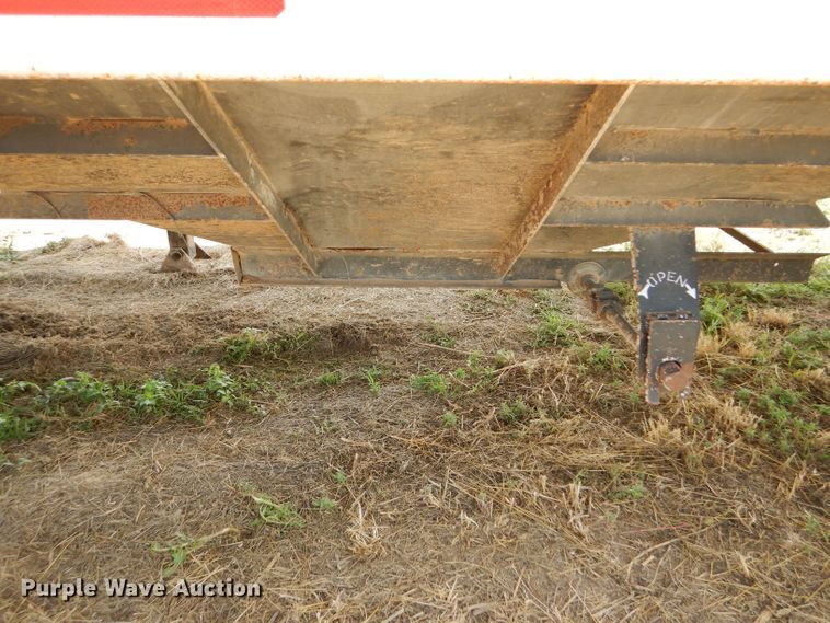 image for item DC5098 2001 Maurer double hopper bottom grain trailer