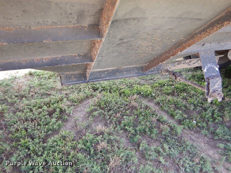 image for item DC5098 2001 Maurer double hopper bottom grain trailer
