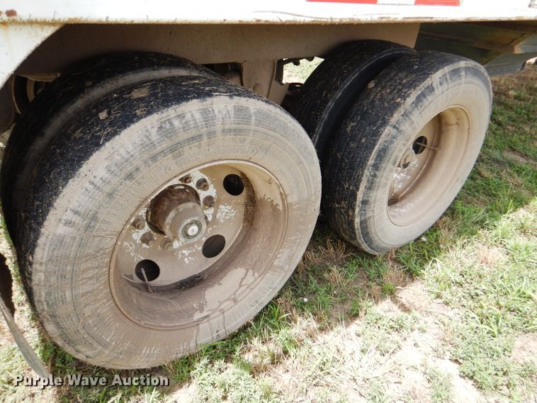 image for item DC5098 2001 Maurer double hopper bottom grain trailer