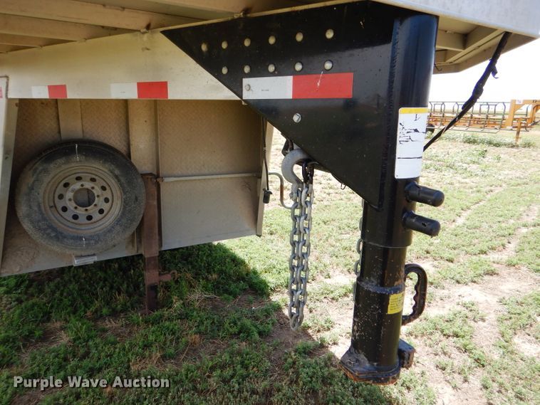 image for item DC5100 2005 Liberty 16X6JJ livestock trailer