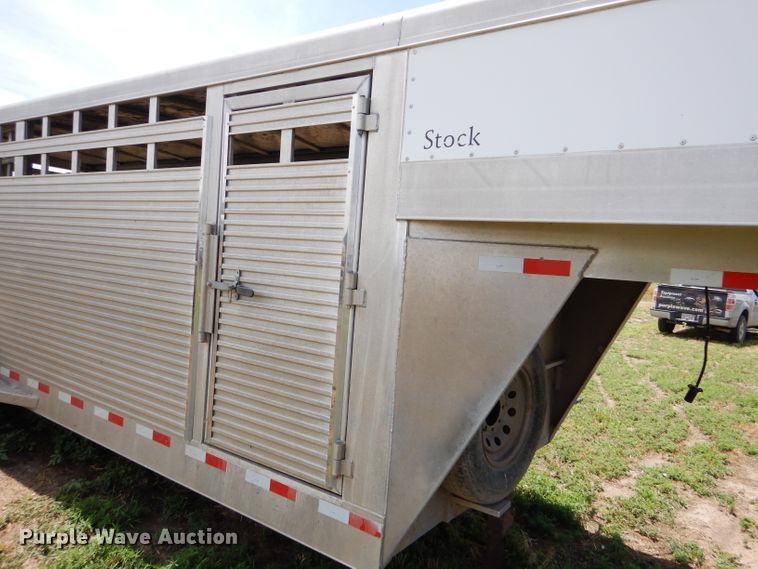image for item DC5100 2005 Liberty 16X6JJ livestock trailer
