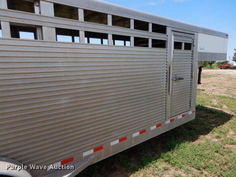 image for item DC5100 2005 Liberty 16X6JJ livestock trailer