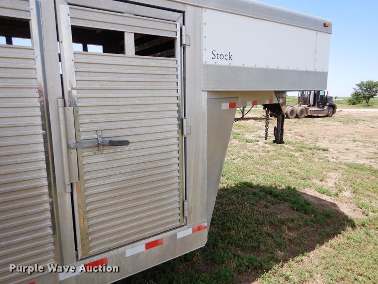 image for item DC5100 2005 Liberty 16X6JJ livestock trailer