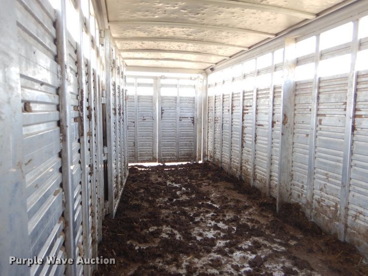 image for item DC5100 2005 Liberty 16X6JJ livestock trailer