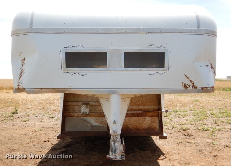image for item DC5101 1987 Trail Magic G1987 livestock trailer