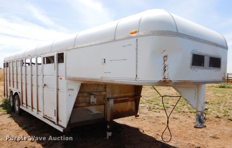 image for item DC5101 1987 Trail Magic G1987 livestock trailer