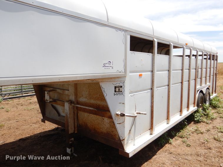image for item DC5101 1987 Trail Magic G1987 livestock trailer