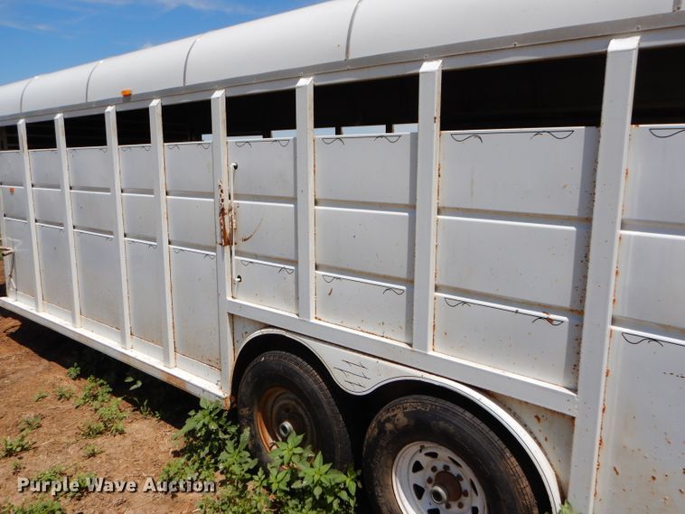 image for item DC5101 1987 Trail Magic G1987 livestock trailer