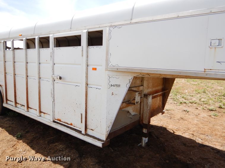 image for item DC5101 1987 Trail Magic G1987 livestock trailer