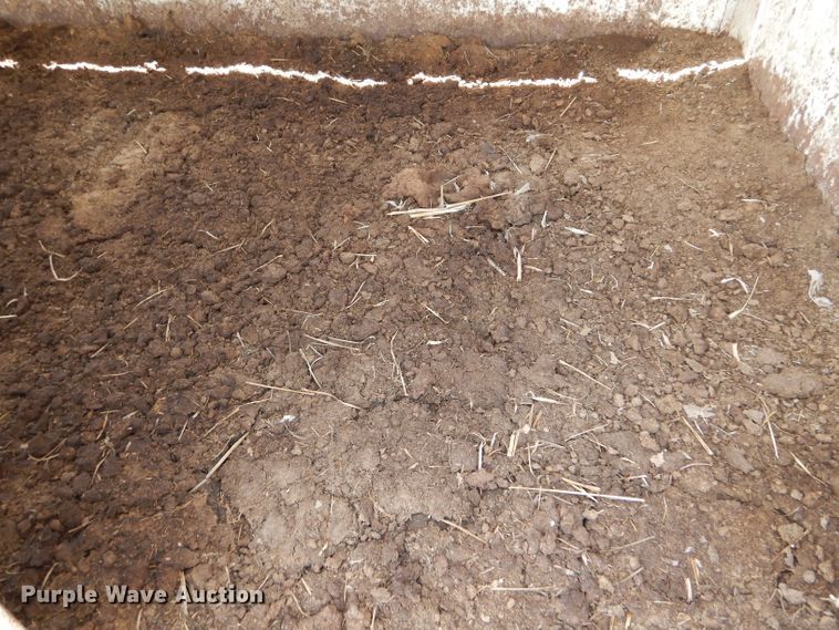 image for item DC5101 1987 Trail Magic G1987 livestock trailer