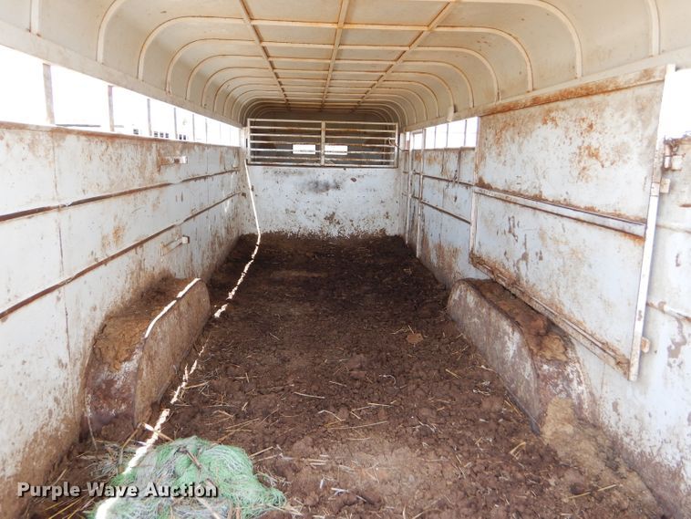 image for item DC5101 1987 Trail Magic G1987 livestock trailer