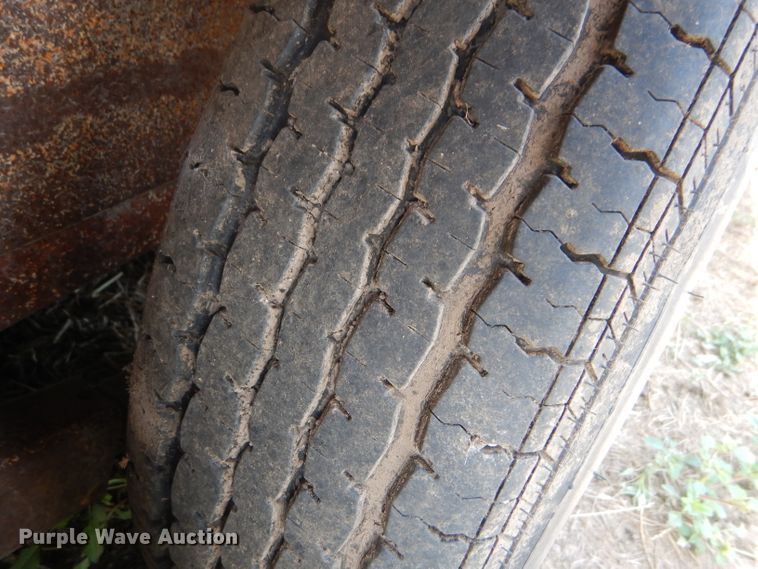 image for item DC5101 1987 Trail Magic G1987 livestock trailer