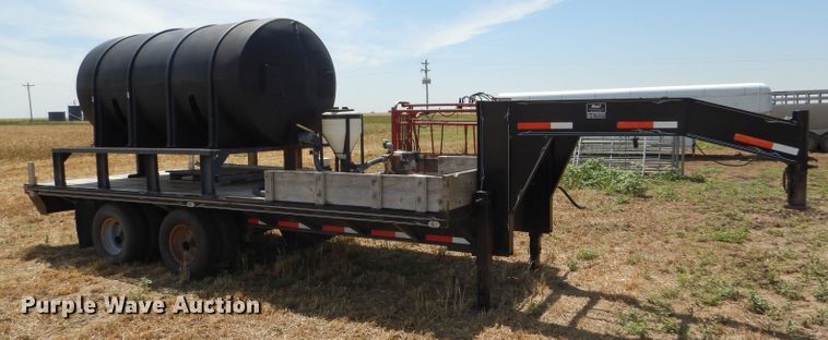 image for item DC5102 2003 Neal flatbed trailer with nurse tank