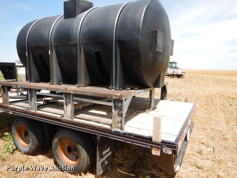 image for item DC5102 2003 Neal flatbed trailer with nurse tank