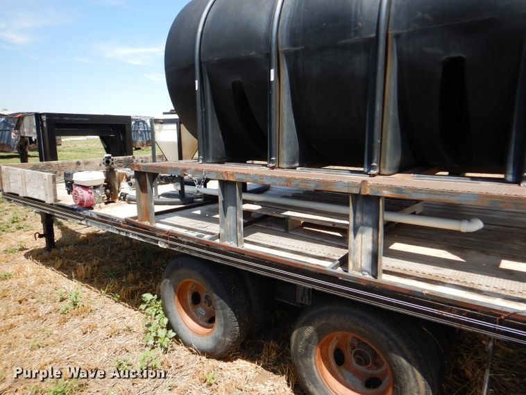 image for item DC5102 2003 Neal flatbed trailer with nurse tank