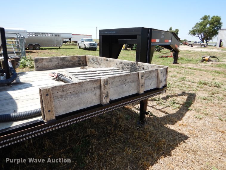 image for item DC5102 2003 Neal flatbed trailer with nurse tank