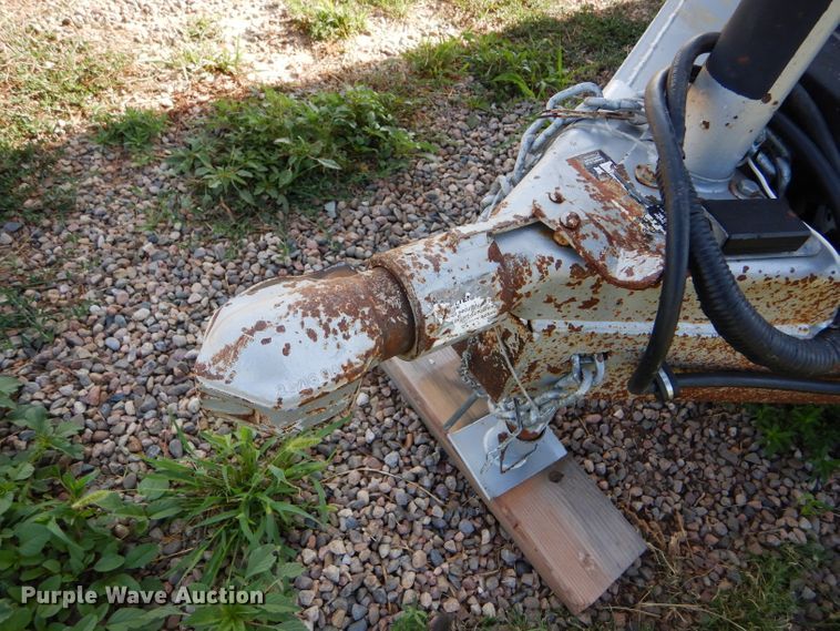 image for item DC5103 2007 Titan Challenger livestock trailer