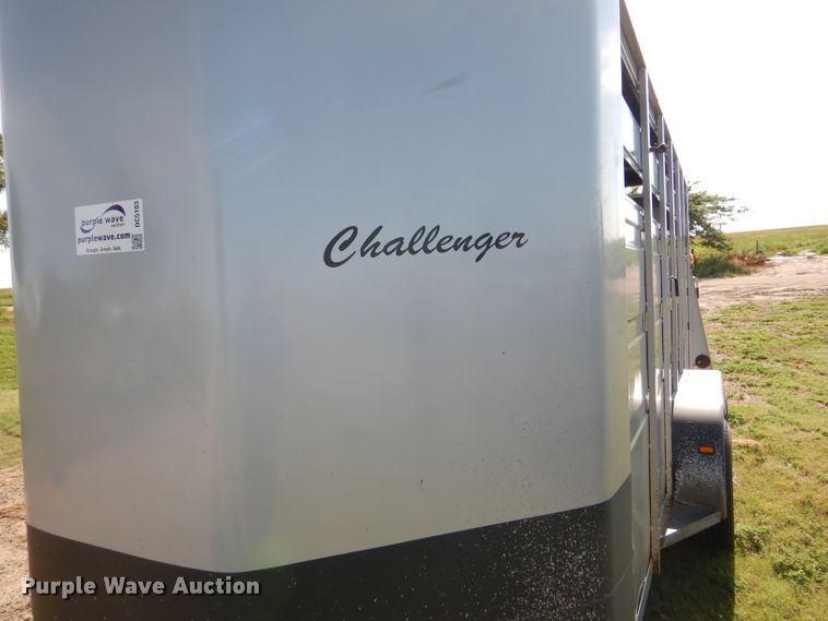 image for item DC5103 2007 Titan Challenger livestock trailer