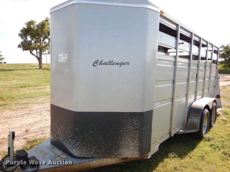 image for item DC5103 2007 Titan Challenger livestock trailer