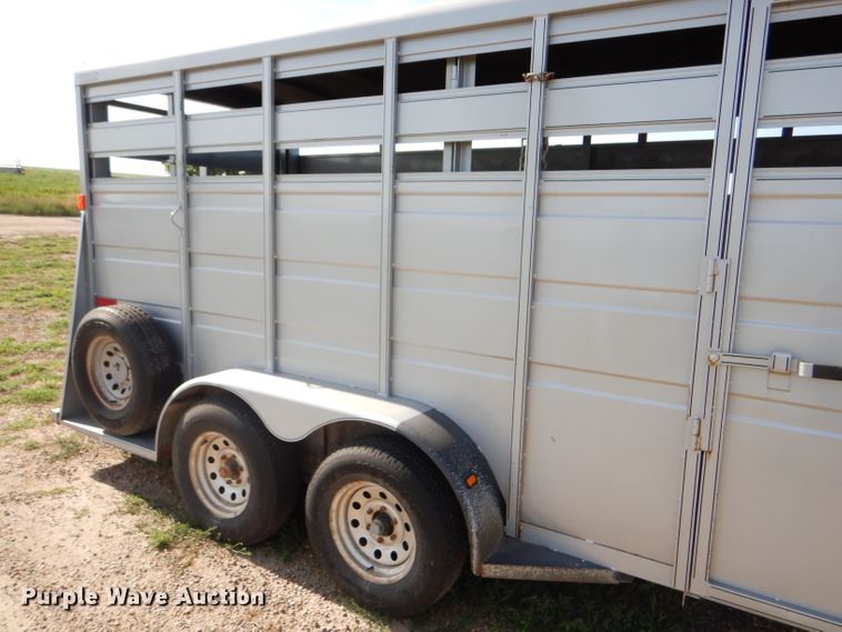 image for item DC5103 2007 Titan Challenger livestock trailer
