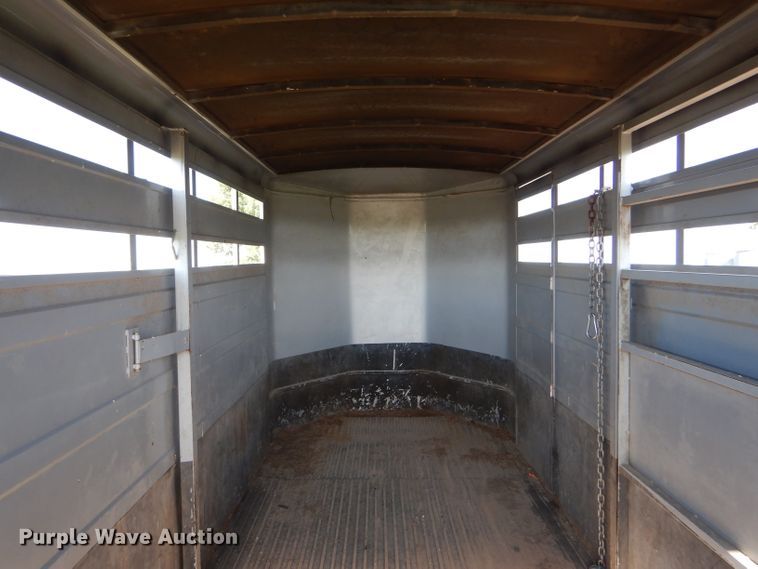 image for item DC5103 2007 Titan Challenger livestock trailer