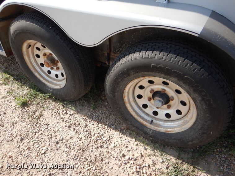 image for item DC5103 2007 Titan Challenger livestock trailer