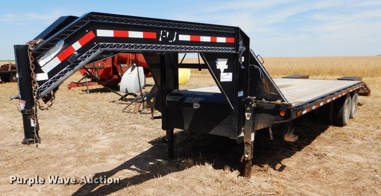 image for item DC5104 2008 PJ equipment trailer