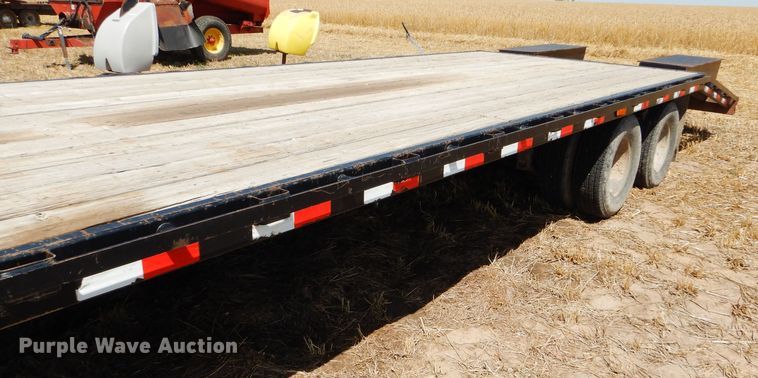 image for item DC5104 2008 PJ equipment trailer