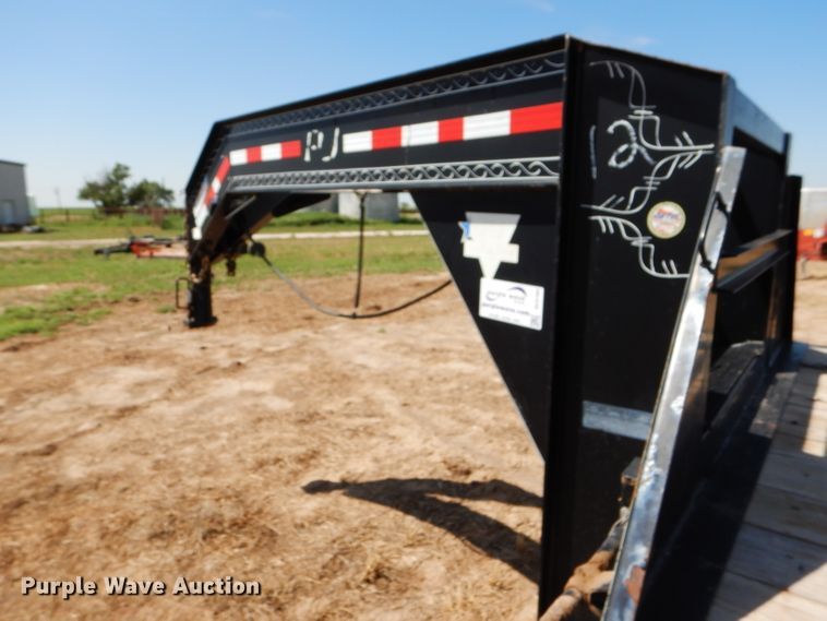 image for item DC5104 2008 PJ equipment trailer