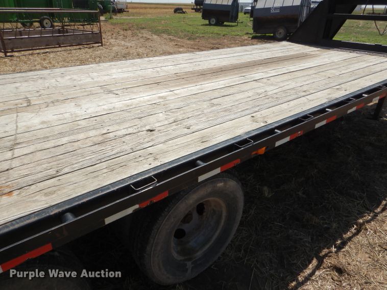 image for item DC5104 2008 PJ equipment trailer