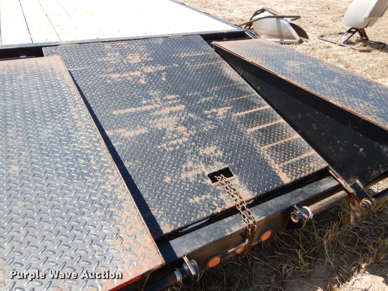 image for item DC5104 2008 PJ equipment trailer