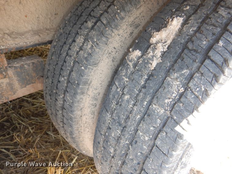 image for item DC5104 2008 PJ equipment trailer