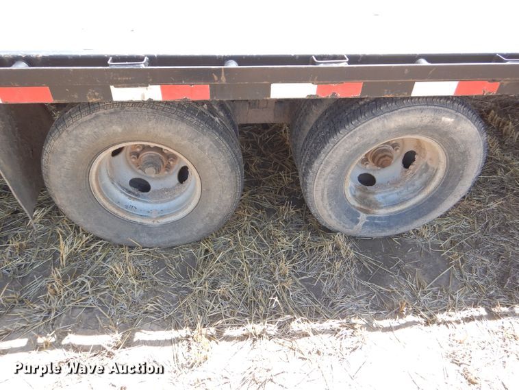 image for item DC5104 2008 PJ equipment trailer