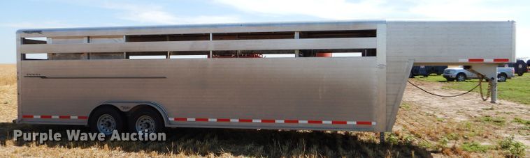 image for item DC5105 2018 Hillsboro livestock trailer