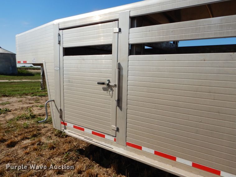 image for item DC5105 2018 Hillsboro livestock trailer
