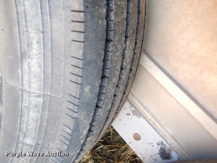 image for item DC5105 2018 Hillsboro livestock trailer