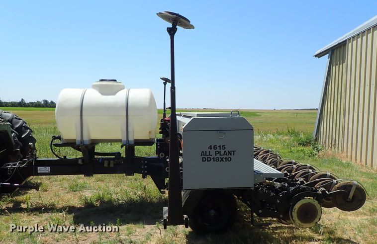 image for item DE5473 CrustBuster All Plant 4615 no-till grain drill