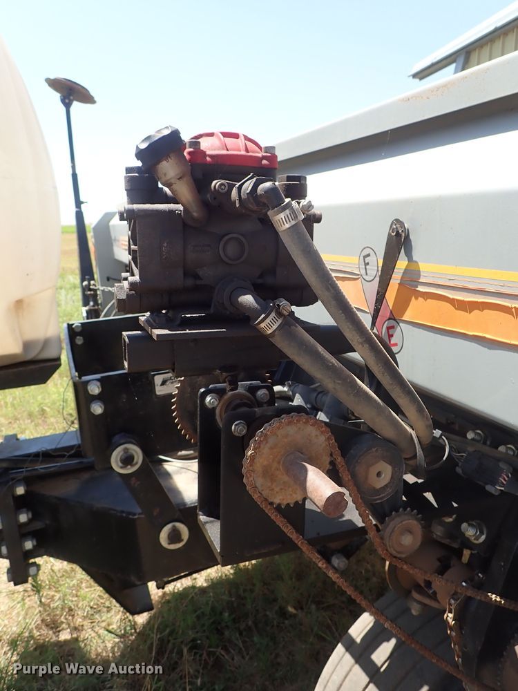 image for item DE5473 CrustBuster All Plant 4615 no-till grain drill