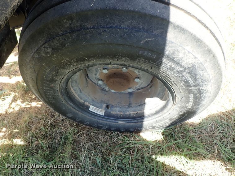 image for item DE5473 CrustBuster All Plant 4615 no-till grain drill