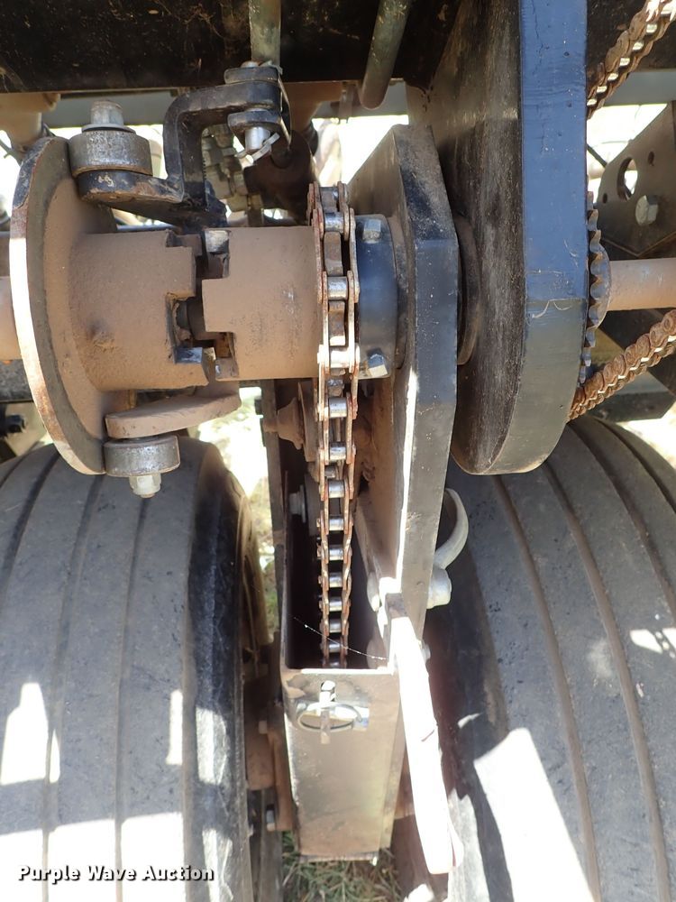 image for item DE5473 CrustBuster All Plant 4615 no-till grain drill