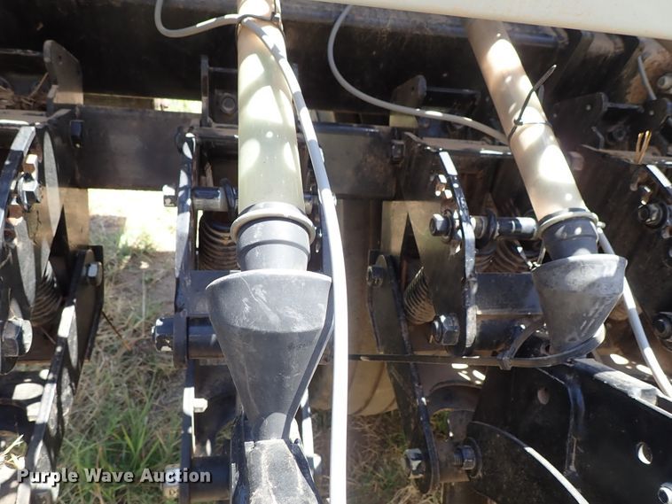 image for item DE5473 CrustBuster All Plant 4615 no-till grain drill