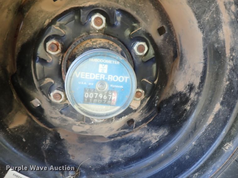 image for item DE5473 CrustBuster All Plant 4615 no-till grain drill