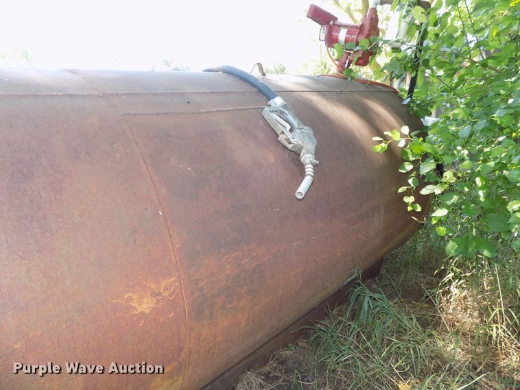 image for item DE7743 Fuel tank