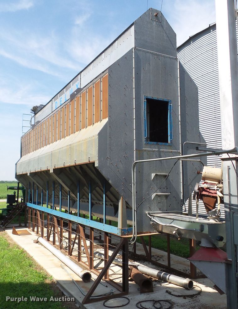 image for item DF0773 Delux DP9060 continuous flow grain dryer